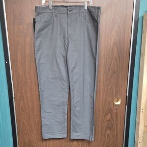 Reaction Kenneth Cole Size 36x30 Black Grey Lightweight Stretch Chino